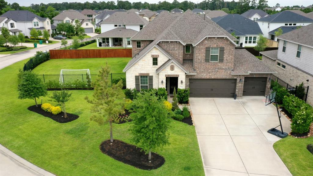 102 Cedar Hammock Trail, The Woodlands, Texas image 7