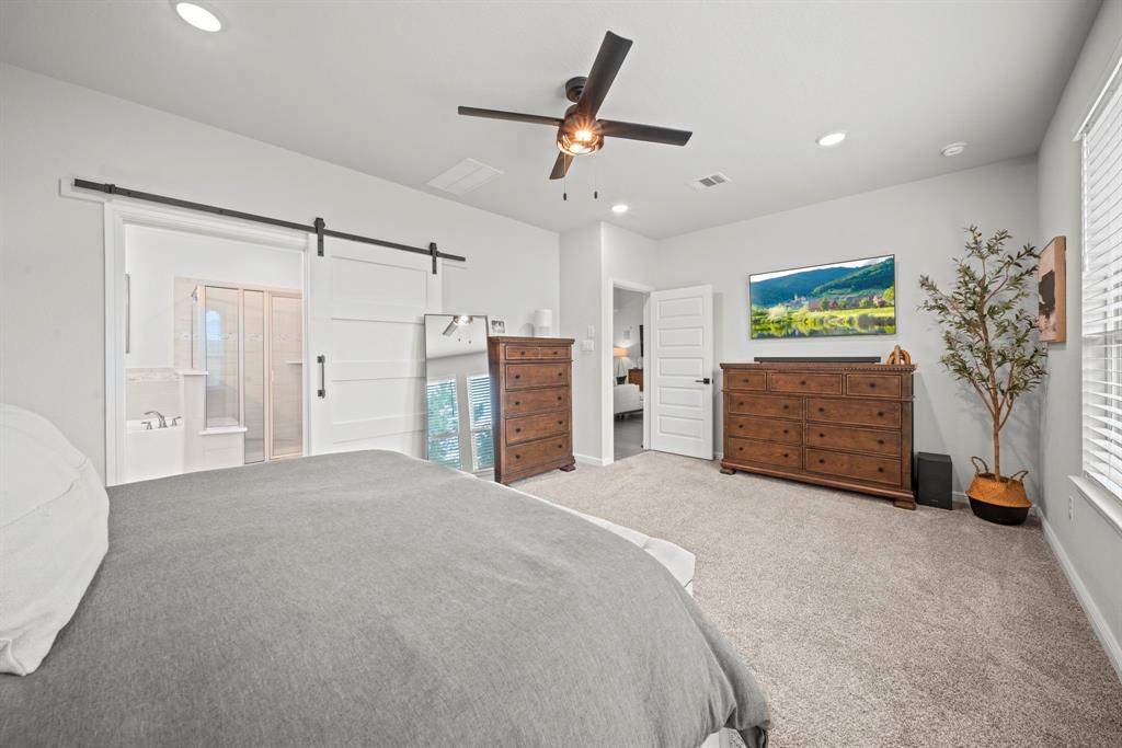 102 Cedar Hammock Trail, The Woodlands, Texas image 28