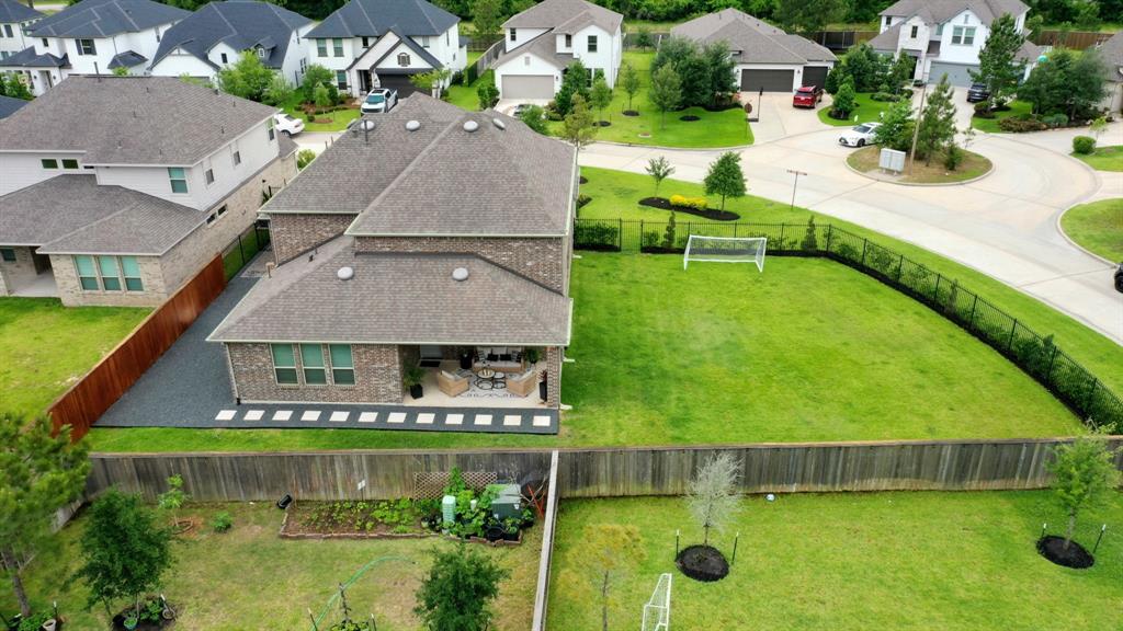 102 Cedar Hammock Trail, The Woodlands, Texas image 44