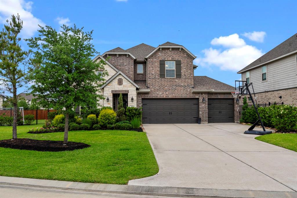102 Cedar Hammock Trail, The Woodlands, Texas image 1