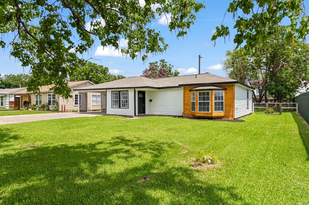 1000 W Thomas Avenue