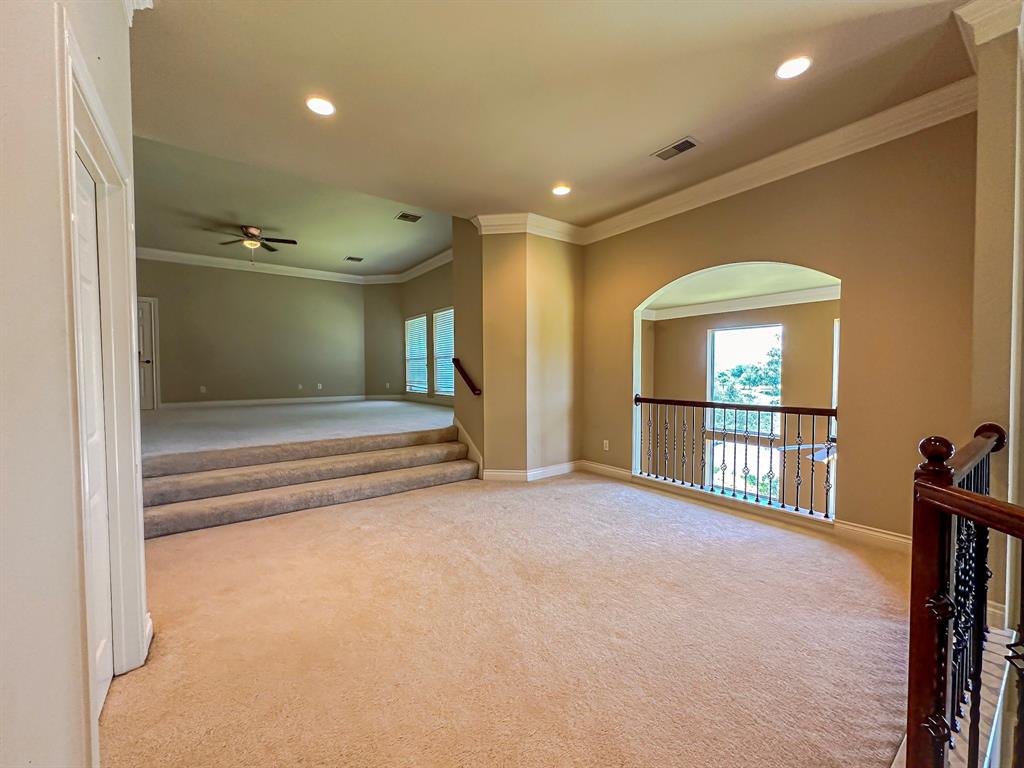 2703 Raven Ridge Drive, Pearland, Texas image 25