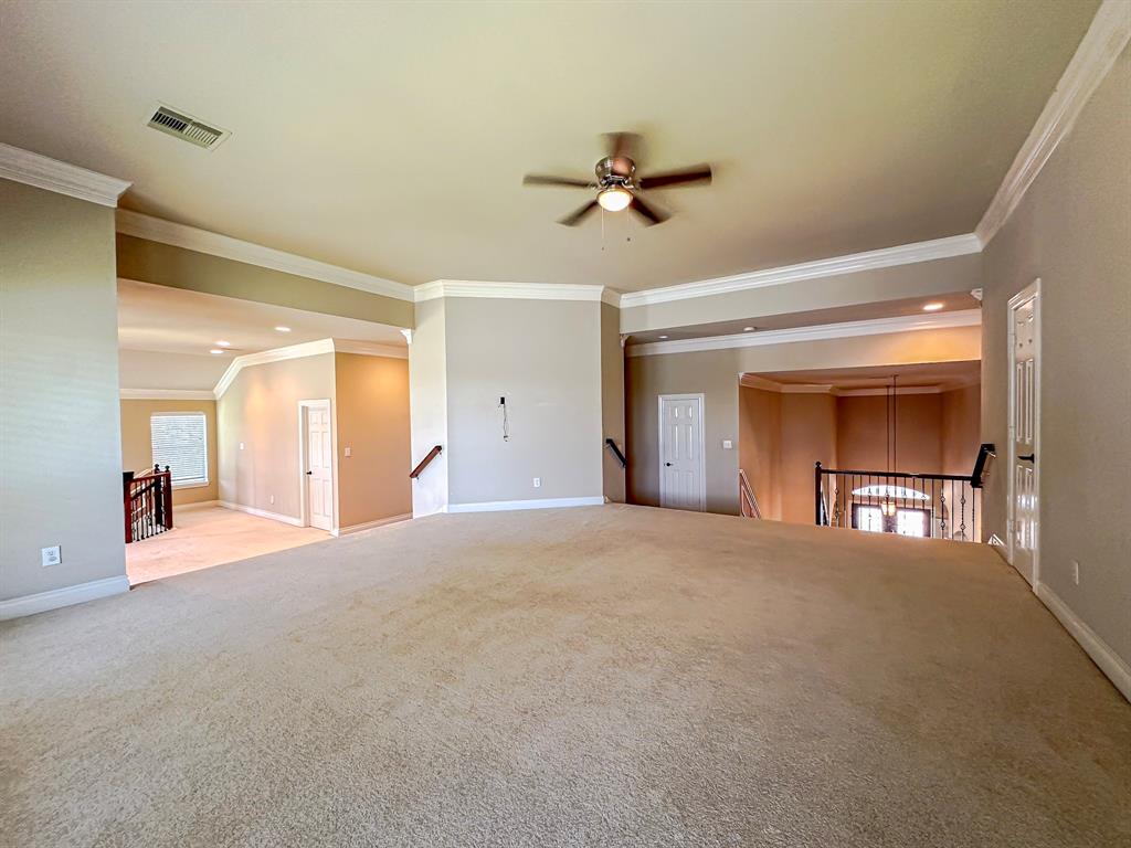 2703 Raven Ridge Drive, Pearland, Texas image 24