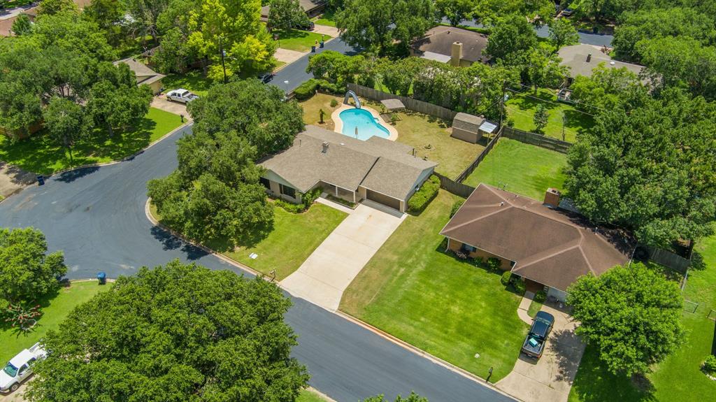 1001 Windy Drive, Brenham, Texas image 24