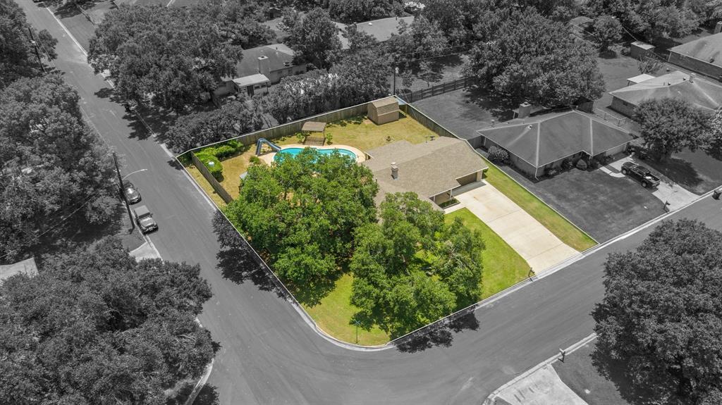 1001 Windy Drive, Brenham, Texas image 25