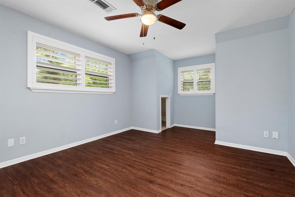 8318 Everleaf Drive, Spring, Texas image 28