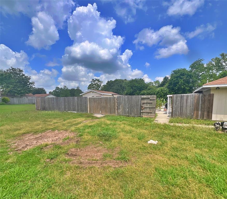 3811 Empress Lane, Richmond, Texas image 47