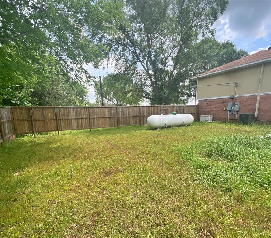 3811 Empress Lane, Richmond, Texas image 41