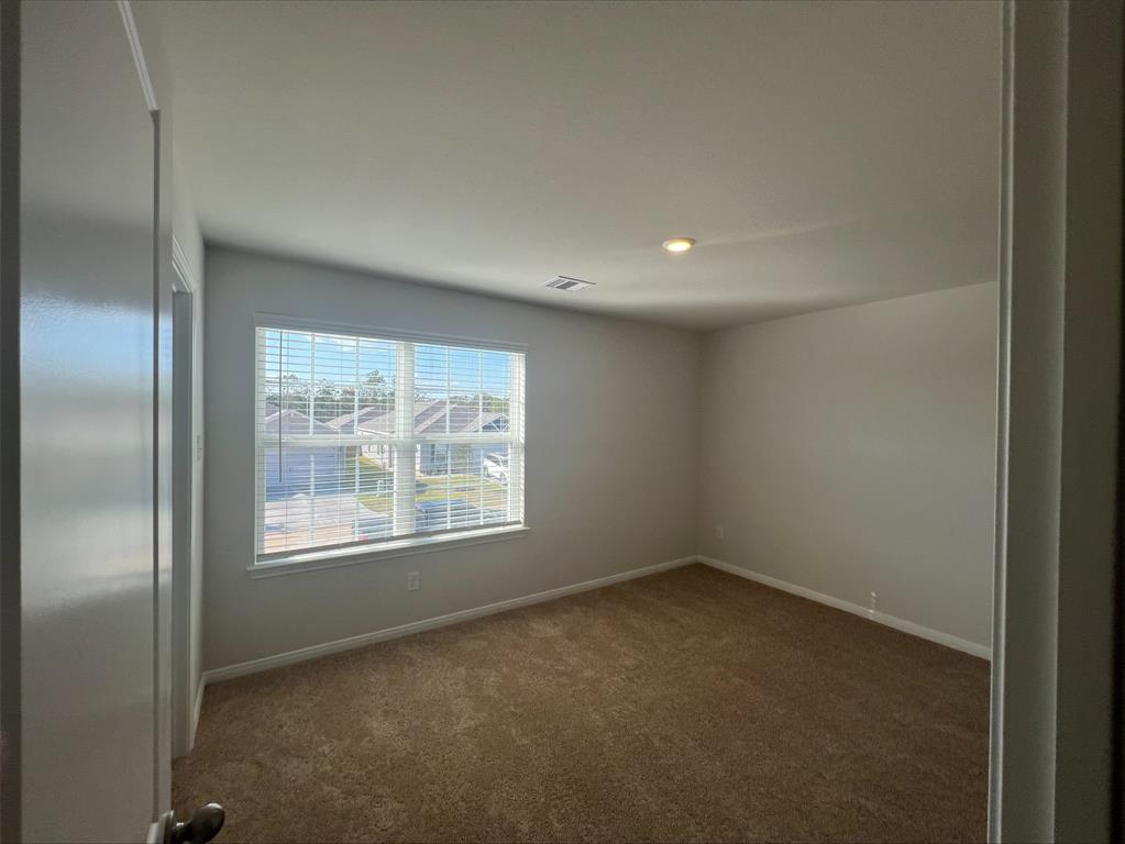 15850 Berry Hill Drive, Conroe, Texas image 7
