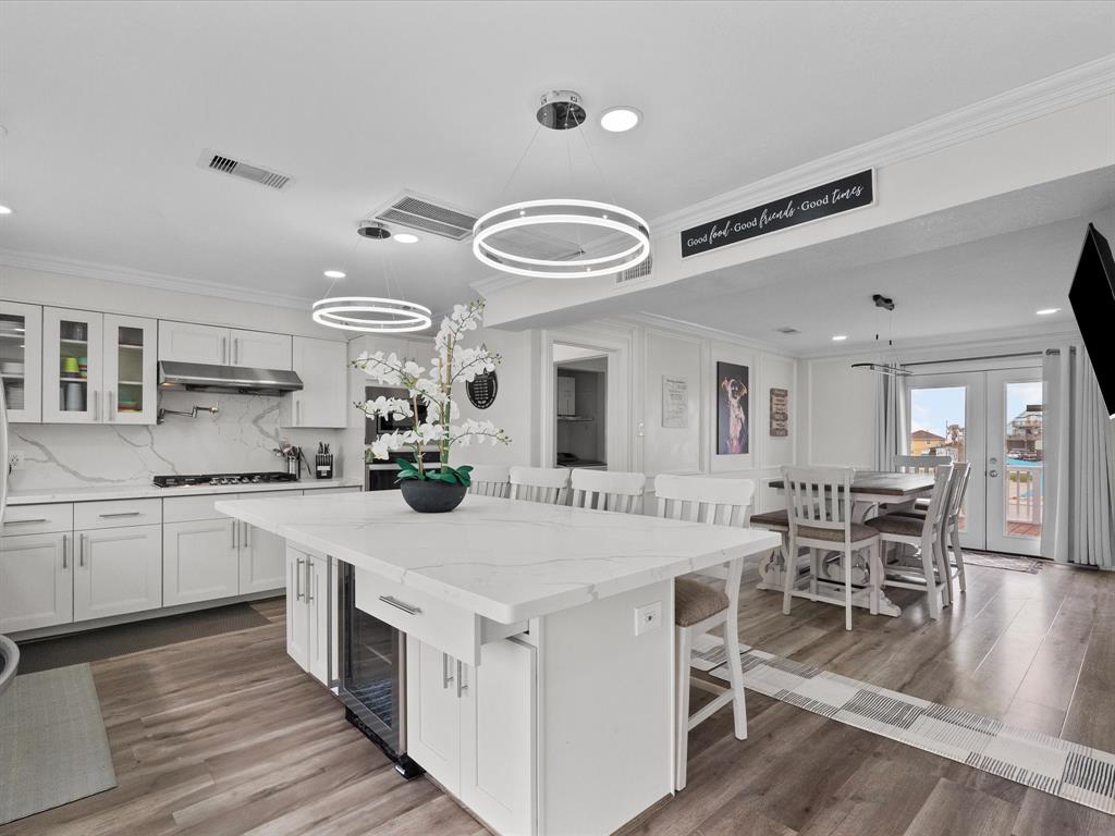 319 Francis Cove, Surfside Beach, Texas image 11
