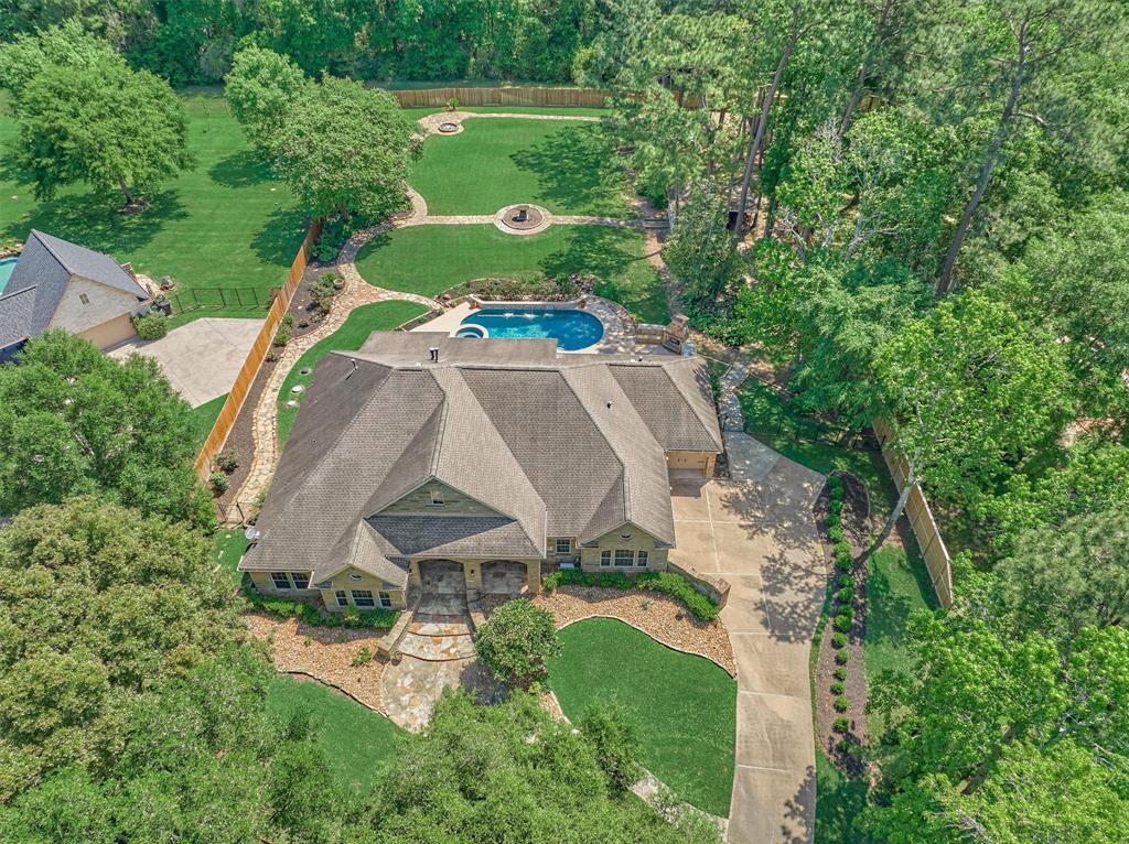 37706 Millers Pass, Pinehurst, Texas image 1