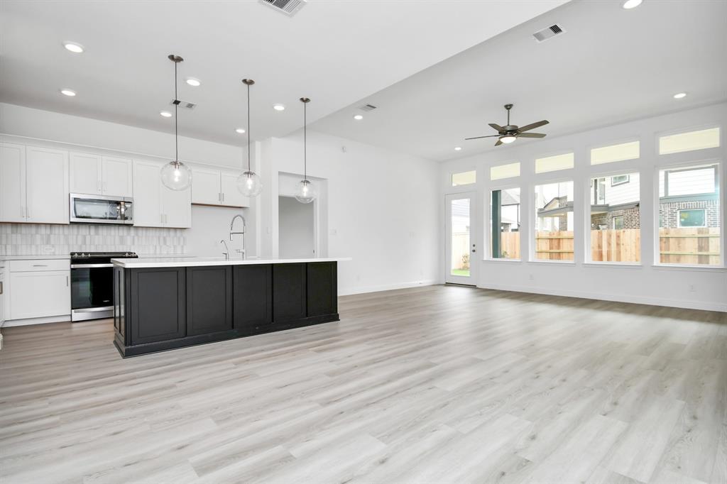 7718 Leaping Stag Lane, Katy, Texas image 24