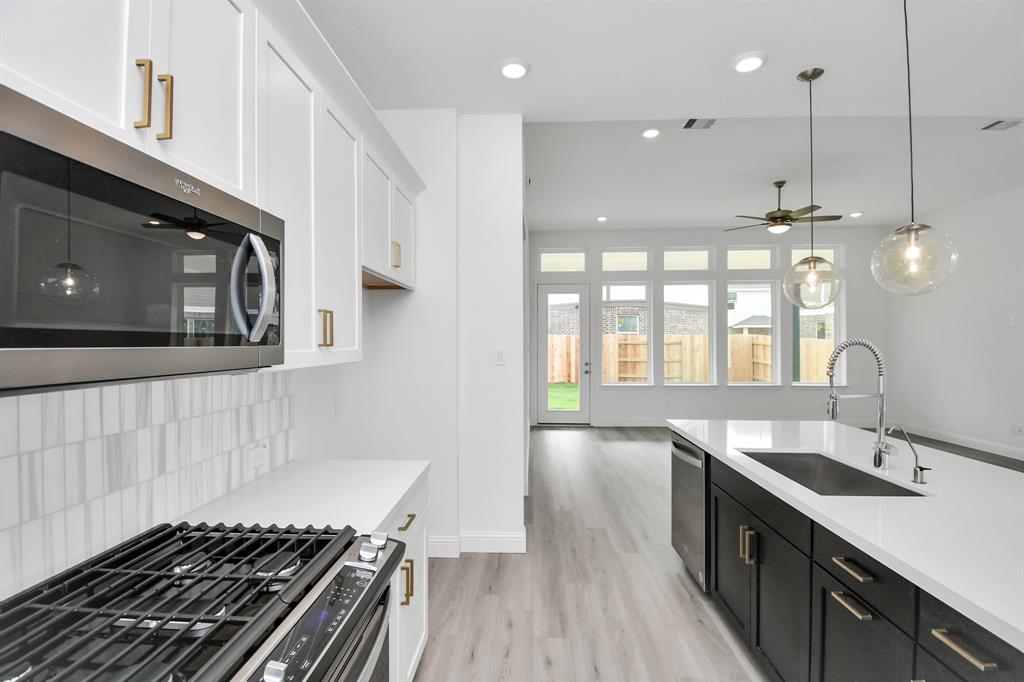 7718 Leaping Stag Lane, Katy, Texas image 21