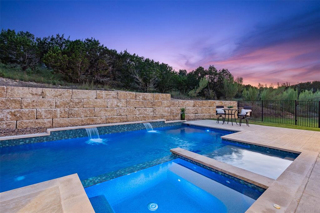 4810 R O Drive, Spicewood, Texas image 11