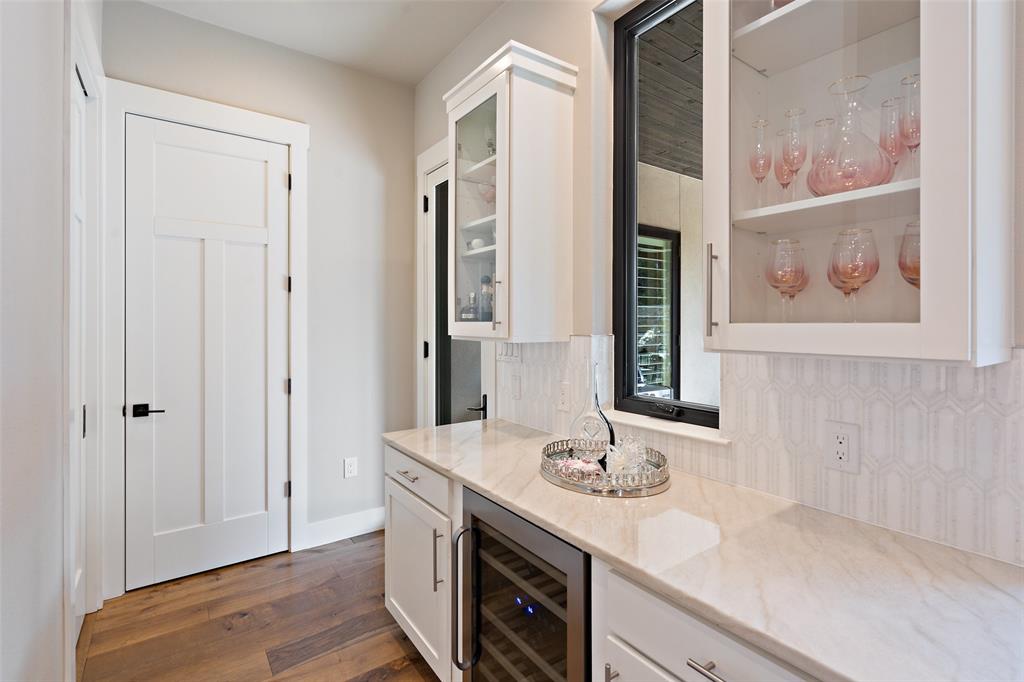 4810 R O Drive, Spicewood, Texas image 31