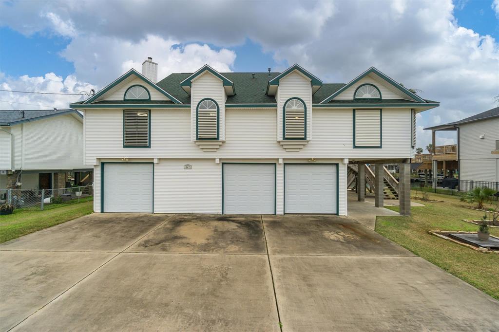 547 Pompano Street