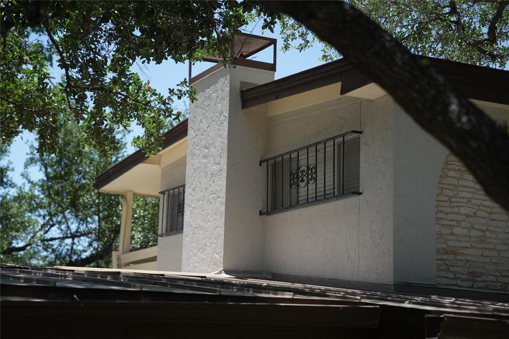 7044 Comanche Trail