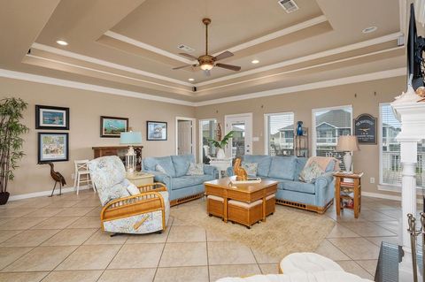 Single Family Residence in Crystal Beach TX 1110 Lagoon Drive 22.jpg