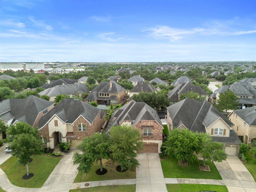 5527 Cedar Elm Lane, Fulshear, Texas image 2