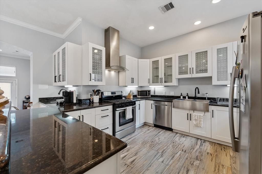 5811 Darling Street #A, Houston, Texas image 16
