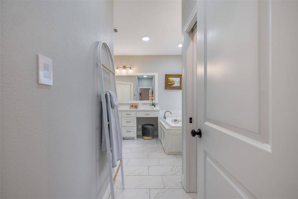 4334 Fox River Lane, Bryan, Texas image 32