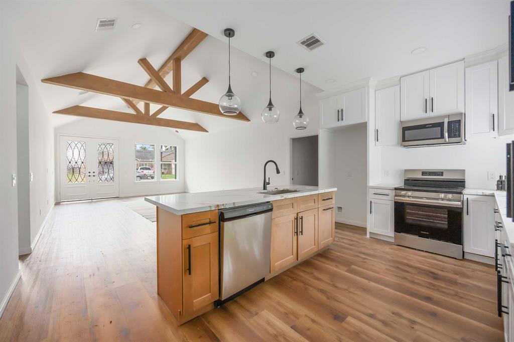 16739 Water Oak Drive