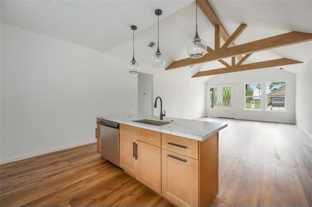 16739 Water Oak Drive