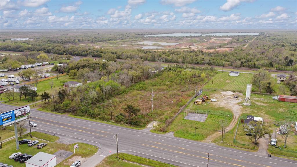 6235 Highway 6, Hitchcock, Texas image 6