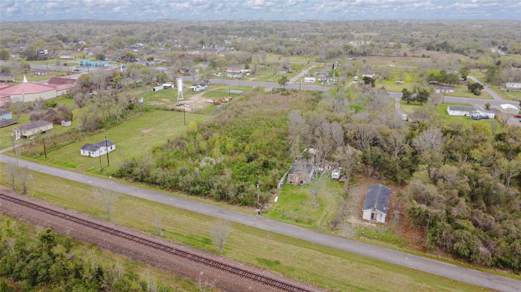 6235 Highway 6, Hitchcock, Texas image 12