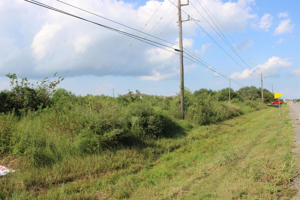 6235 Highway 6, Hitchcock, Texas image 3