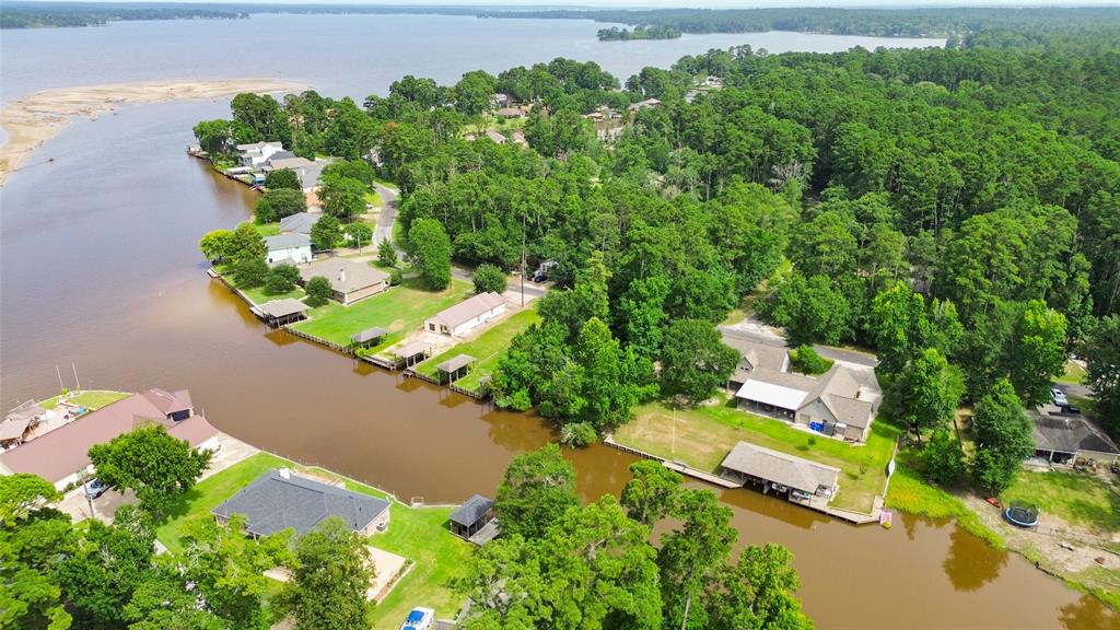 TBD Lakeway Drive