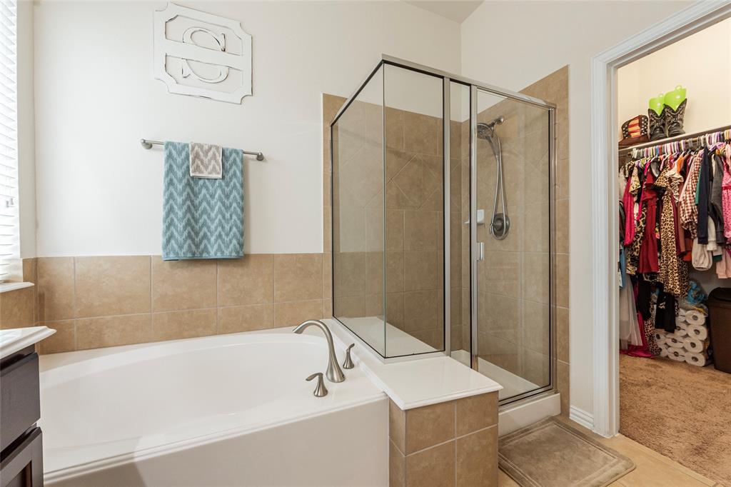 211 Brookwood Park Ln Lane, Dickinson, Texas image 22