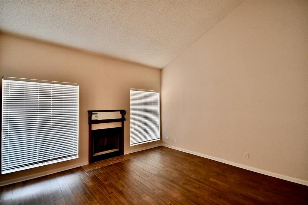 7655 S Braeswood Boulevard #50, Houston, Texas image 11