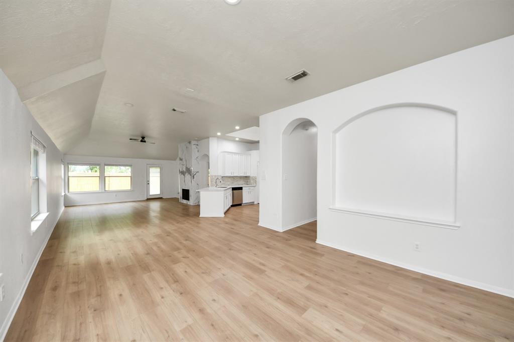 5931 Mettler Lane Ln, Richmond, Texas image 12