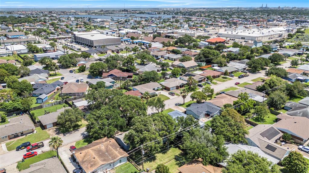6709 Fairway Drive, Galveston, Texas image 30