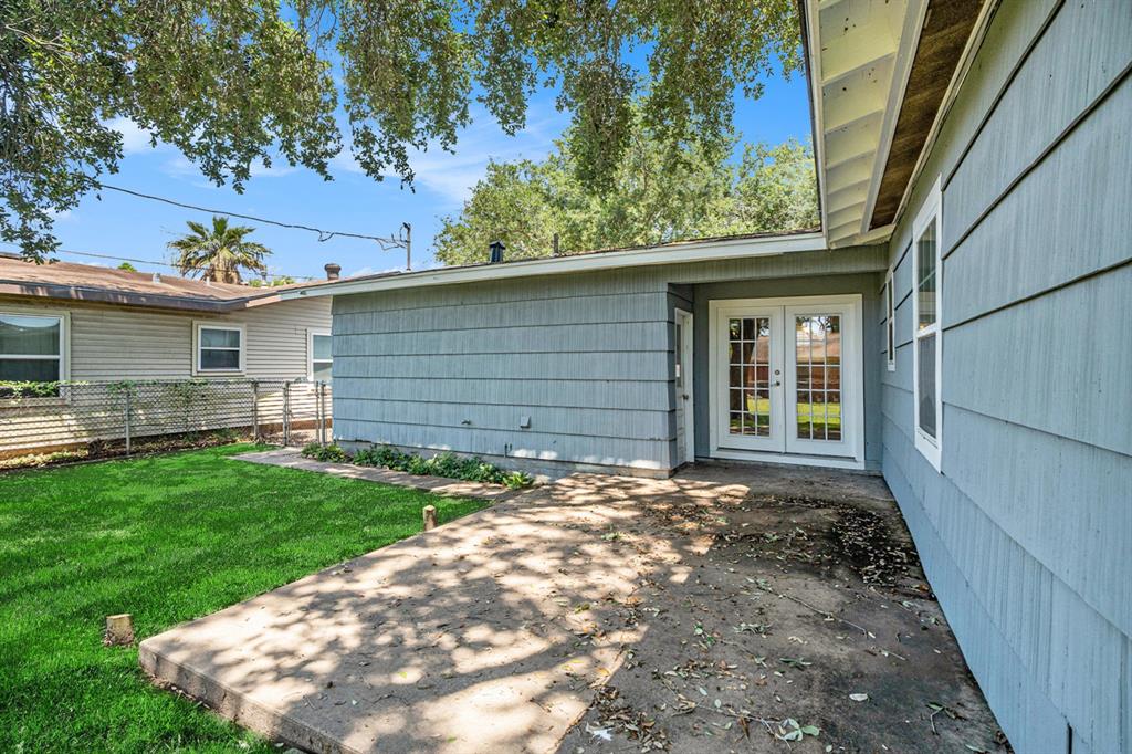 6709 Fairway Drive, Galveston, Texas image 22