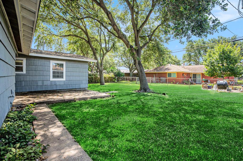 6709 Fairway Drive, Galveston, Texas image 23