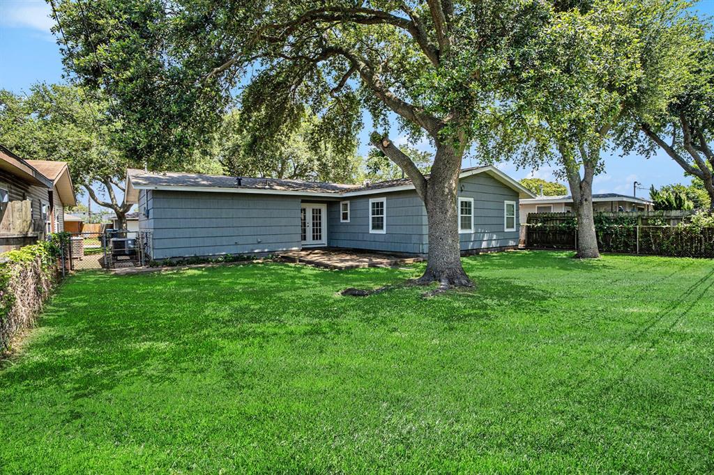 6709 Fairway Drive, Galveston, Texas image 24
