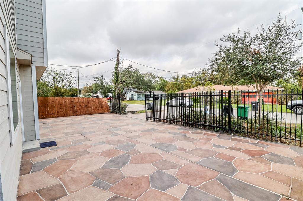 4508 Clover Street, Houston, Texas image 4
