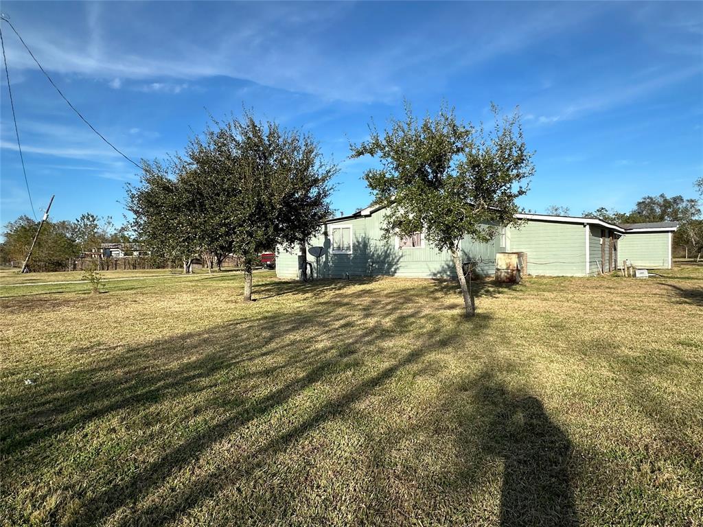 494 County Road 4891, Dayton, Texas image 3