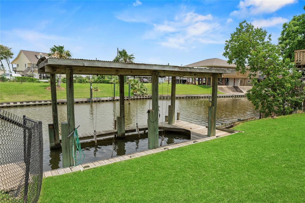 450 Creek Drive, Freeport, Texas image 34