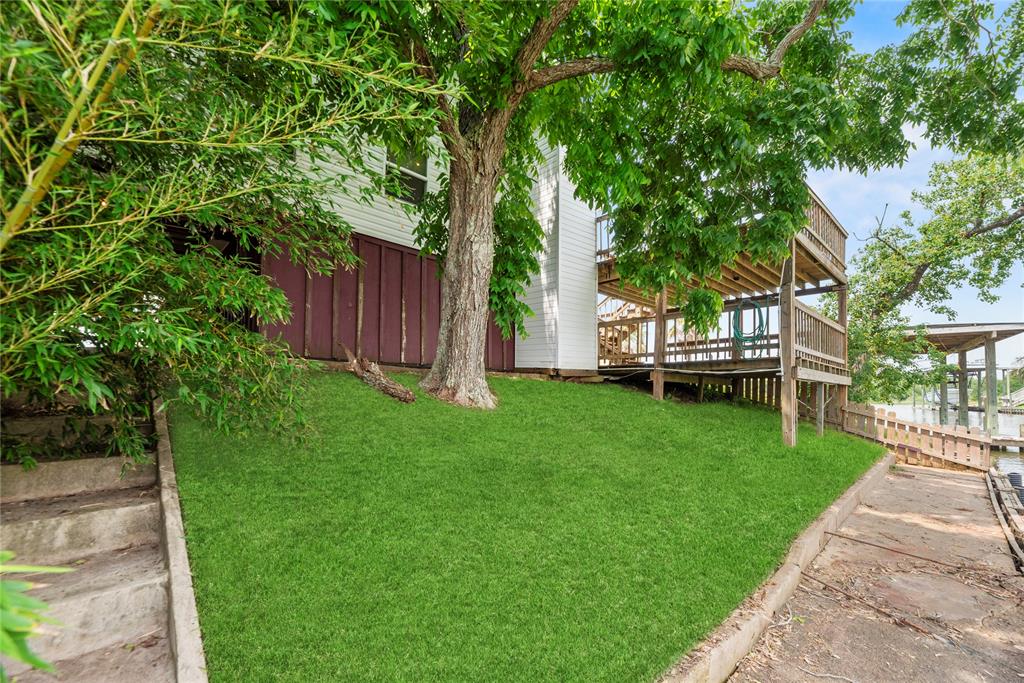 450 Creek Drive, Freeport, Texas image 27