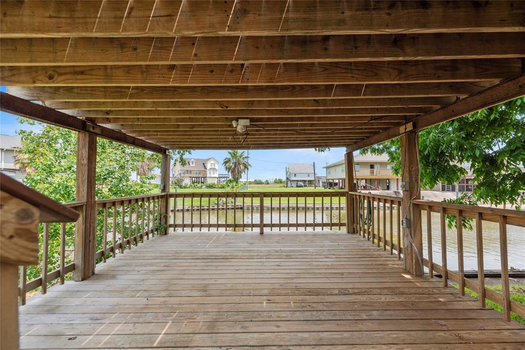 450 Creek Drive, Freeport, Texas image 28