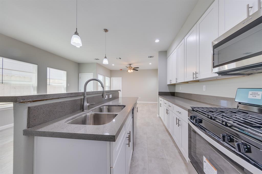 311 De Haven Street, Houston, Texas image 12