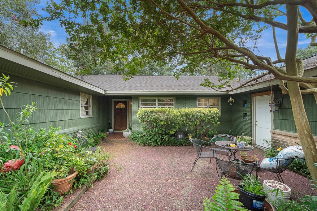 8427 Westview Drive