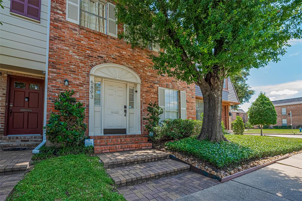 5893 Valley Forge Drive #129, Houston, Texas image 1