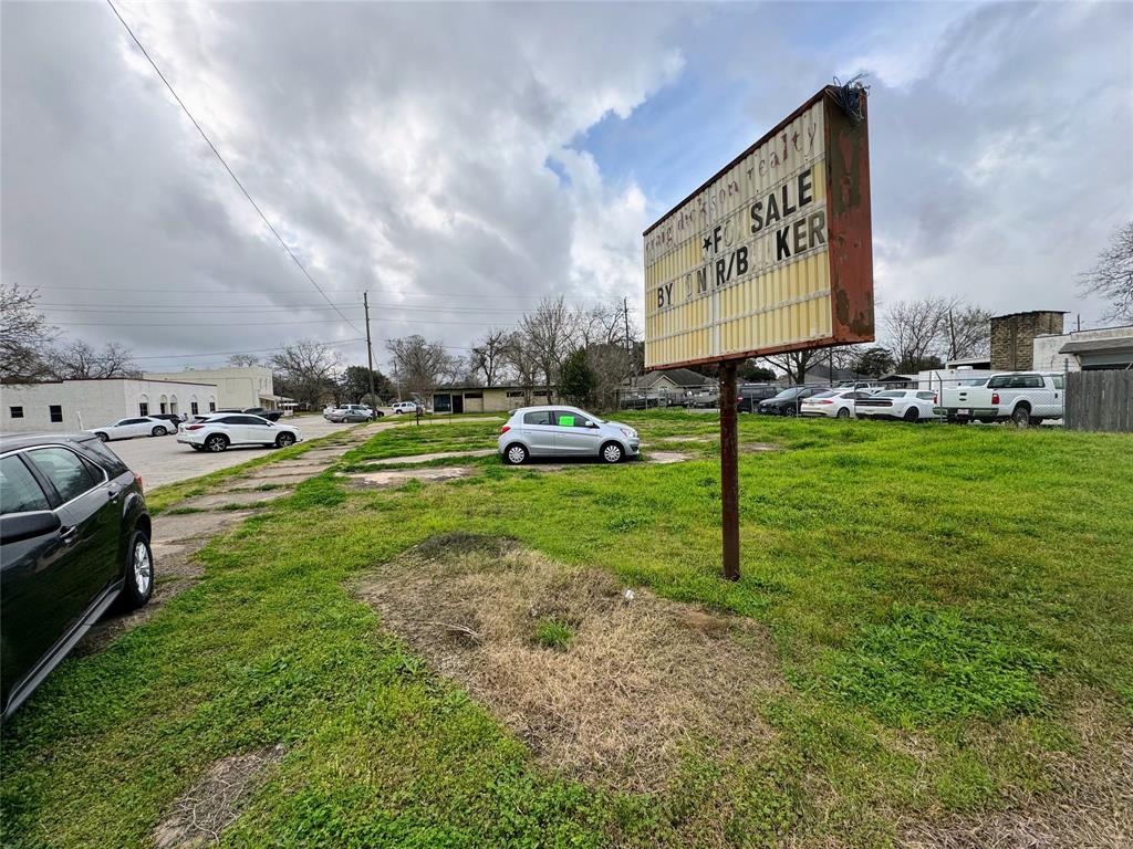 Hwy 90, Brookshire, Texas image 1