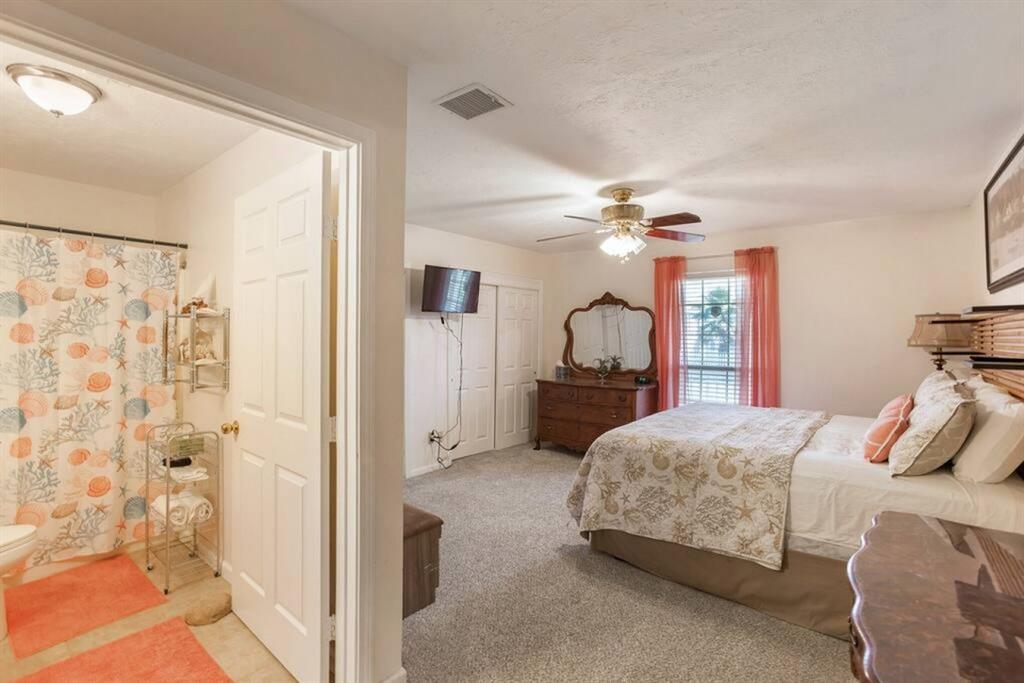 1320 Avenue L, Galveston, Texas image 16