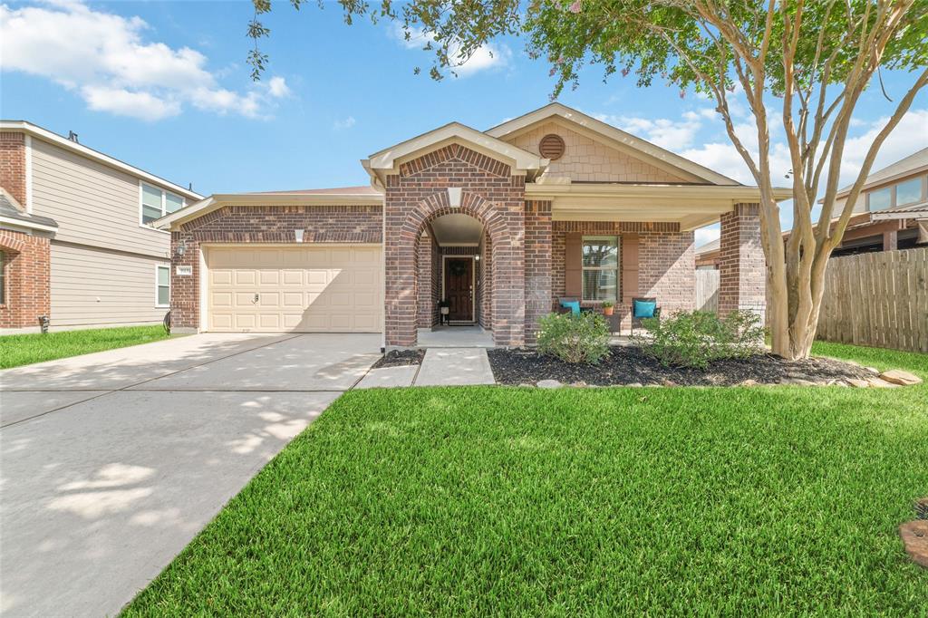 16110 Peach Bluff Lane