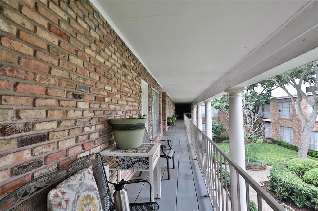 2201 Fountain View Unit 60f Drive #60, Houston, Texas image 11
